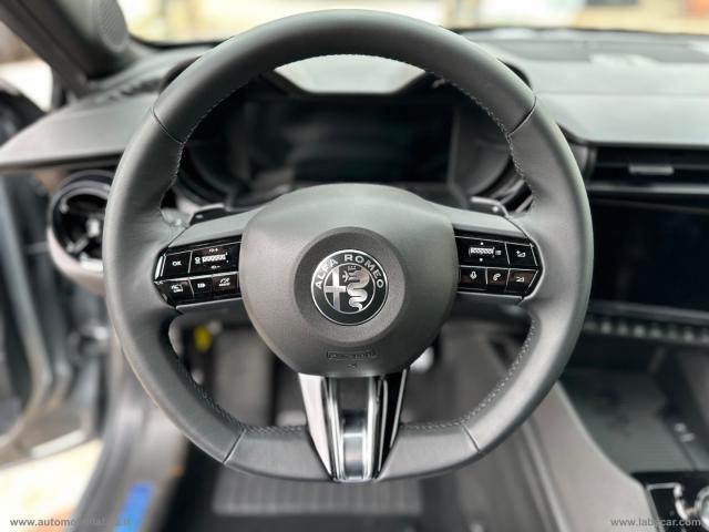 Auto - Alfa romeo junior 1.2 136 cv hybrid edct6 speciale