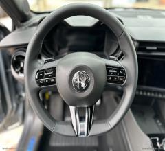 Auto - Alfa romeo junior 1.2 136 cv hybrid edct6 speciale