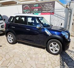 Auto - Mini mini one d countryman