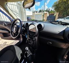 Auto - Mini mini one d countryman