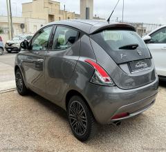 Auto - Lancia ypsilon 1.2 69 cv 5p. s&s gold