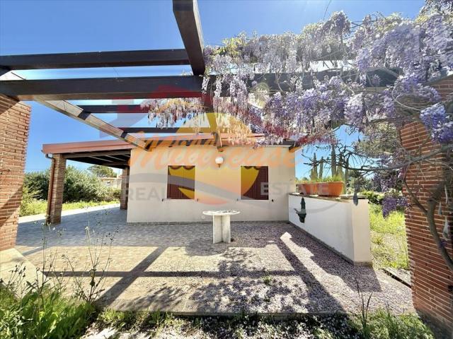 Appartamenti in Vendita - Villa in vendita a siracusa plemmirio
