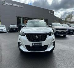 Auto - Peugeot 2008 puretech 155 s&s eat8 gt pack