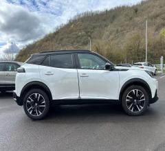 Auto - Peugeot 2008 puretech 155 s&s eat8 gt pack