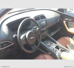 Auto - Jaguar f-pace 2.0 d 180 cv awd incidentanta
