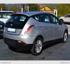 Auto - Lancia delta 1.6 mjt 105 cv gold