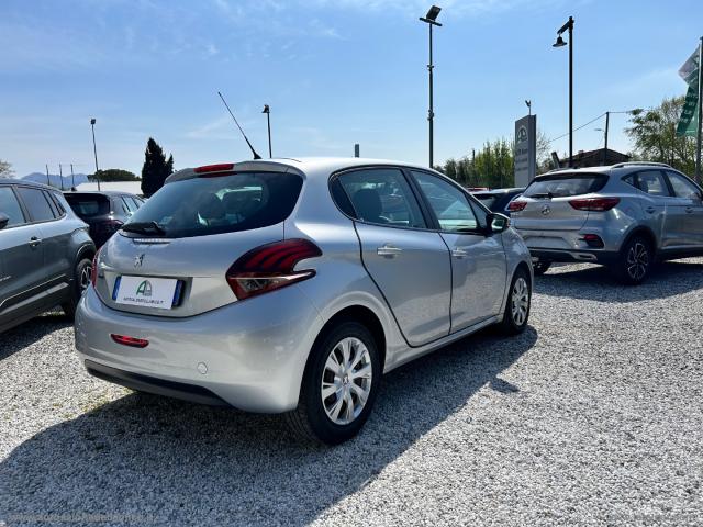 Auto - Peugeot 208 bluehdi 75 5p. active