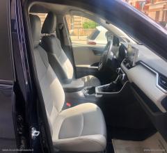 Auto - Toyota rav4 2.5 hv
