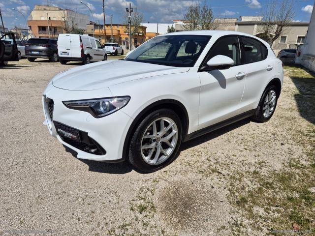 Auto - Alfa romeo stelvio 2.2 t.diesel 180cv at8 rwd bus.