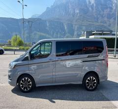 Auto - Ford tou.cust. 320 2.0 ecob 170 aut. pc sport