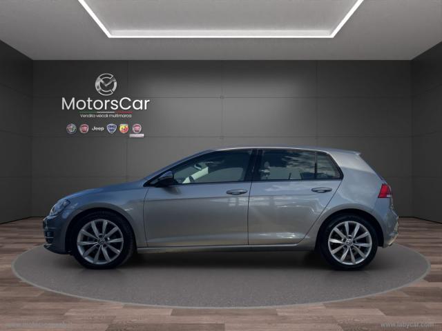 Auto - Volkswagen golf 1.6 tdi dsg 5p. highline bmt