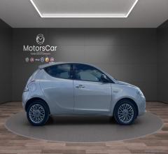 Auto - Lancia ypsilon 1.3 mjt 95 cv 5p. s&s platinum