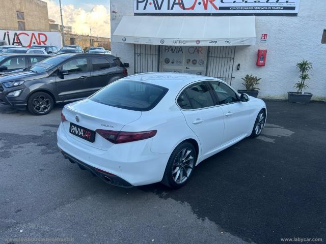 Auto - Alfa romeo giulia 2.2 td 150 cv super