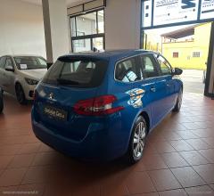 Auto - Peugeot 308 bluehdi 130 s&s sw allure