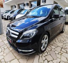 Auto - Mercedes-benz b 180 cdi blueefficiency premium