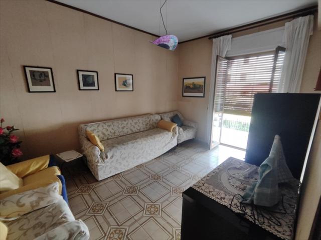 Appartamenti in Vendita - Appartamento in vendita a rogliano zona residenziale