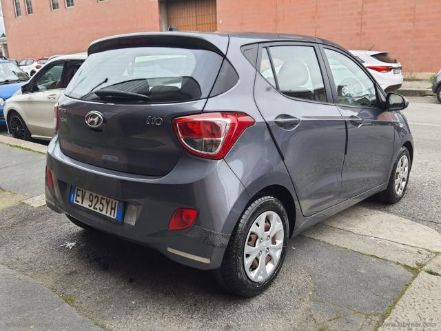 Auto - Hyundai i10 1.0 mpi