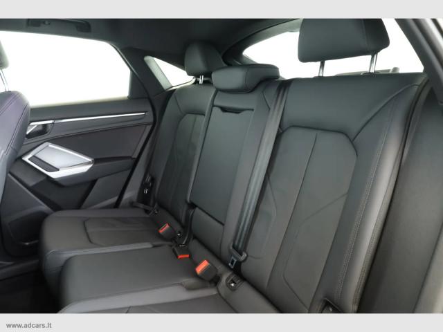 Auto - Audi q3 spb 40 tfsi quattro s line s tronic