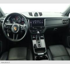 Auto - Porsche macan 2.0 benzina
