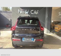 Auto - Volvo xc40 b5 awd geartronic r-design