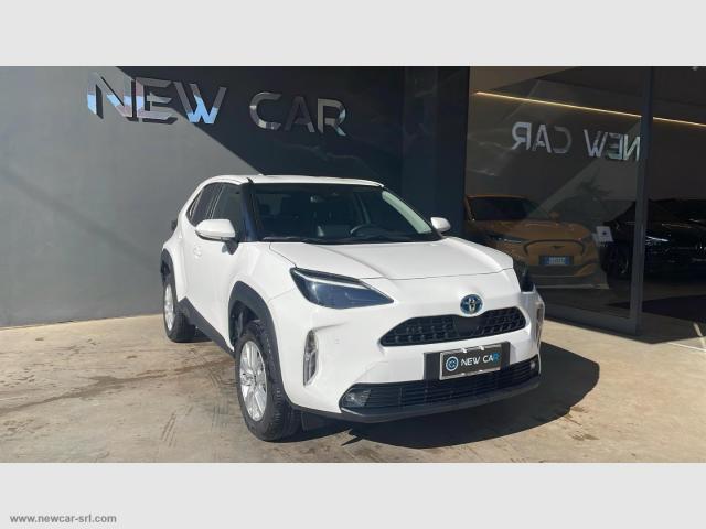Auto - Toyota yaris cross 1.5 hybrid 5p. e-cvt trend