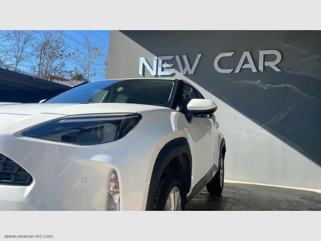 Auto - Toyota yaris cross 1.5 hybrid 5p. e-cvt trend