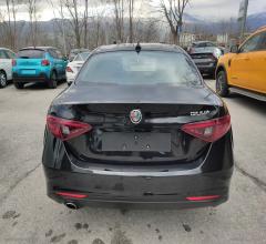 Auto - Alfa romeo giulia 2.2 td 160 cv at8 super