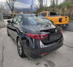 Auto - Alfa romeo giulia 2.2 td 160 cv at8 super