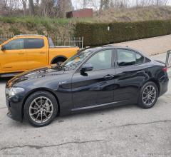 Auto - Alfa romeo giulia 2.2 td 160 cv at8 super