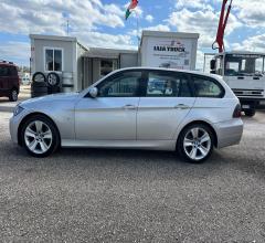 Auto - Bmw 320d attiva
