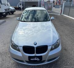 Auto - Bmw 320d attiva