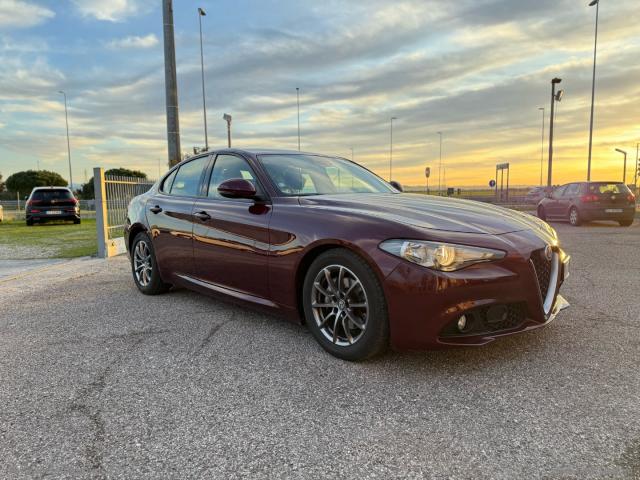 Auto - Alfa romeo giulia 2.2 td 150 cv super