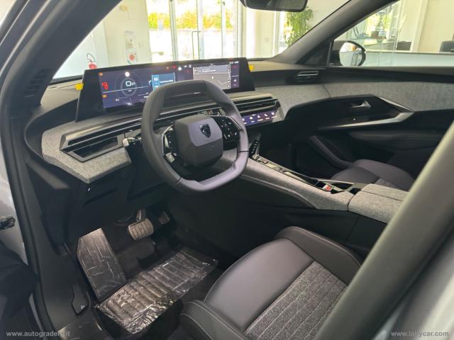 Auto - Peugeot 3008 hybrid 145 e-dcs6 allure