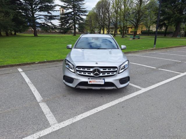 Auto - Mercedes-benz gla 200 d automatic 4matic premium amg