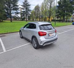 Auto - Mercedes-benz gla 200 d automatic 4matic premium amg