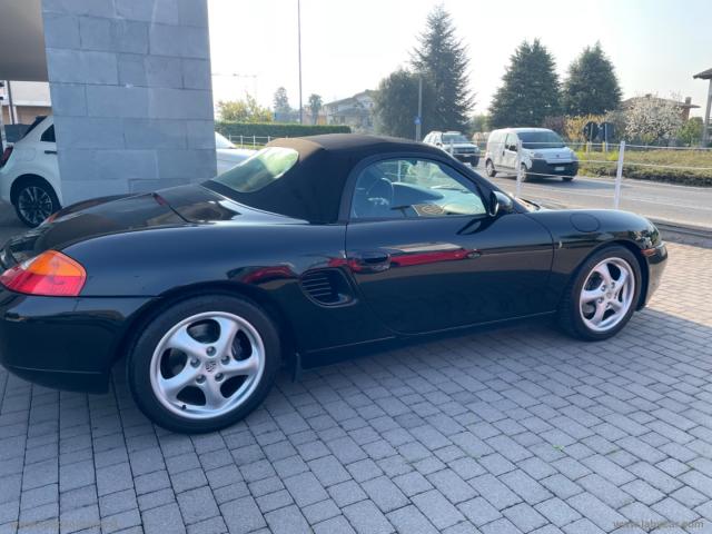 Auto - Porsche boxster 2.7