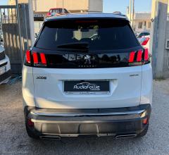 Auto - Peugeot 3008 bluehdi 130 s&s eat8 gt line full optional