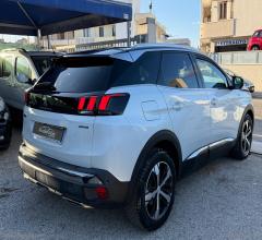 Auto - Peugeot 3008 bluehdi 130 s&s eat8 gt line full optional