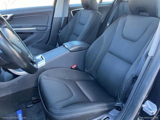 Auto - Volvo v60 d3 geartronic business
