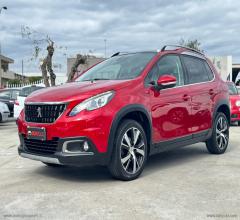 Auto - Peugeot 2008 bluehdi 100 gt line