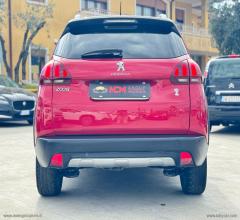 Auto - Peugeot 2008 bluehdi 100 gt line