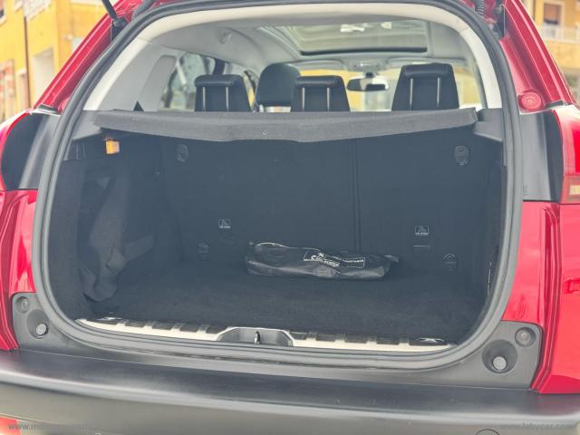 Auto - Peugeot 2008 bluehdi 100 gt line