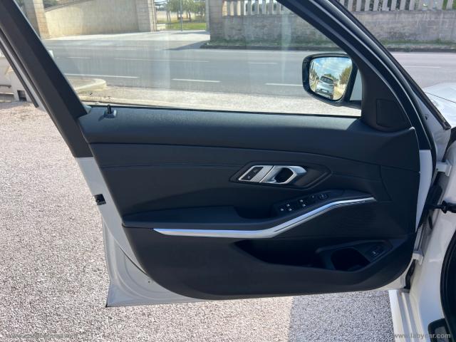 Auto - Bmw 320d 48v touring msport