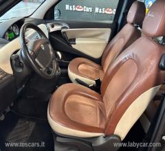 Auto - Lancia ypsilon 1.4 16v platino