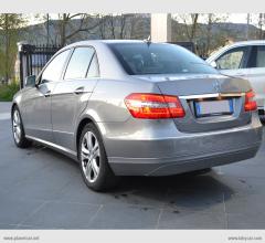 Auto - Mercedes-benz e 220 cdi aut. 4p.