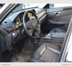 Auto - Mercedes-benz e 220 cdi aut. 4p.