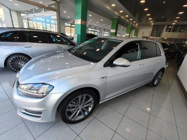 Auto - Volkswagen golf 1.6 tdi 110 cv dsg 5p. highline bmt