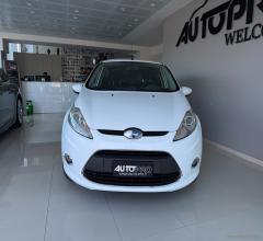 Ford fiesta 1.4 5p. bz.- gpl titanium