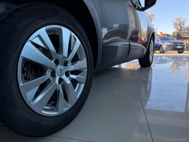 Auto - Peugeot 3008 bluehdi 130 s&s eat8 business