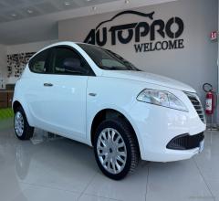 Auto - Lancia ypsilon 0.9 t.air 85cv 5p. met.ec. gold